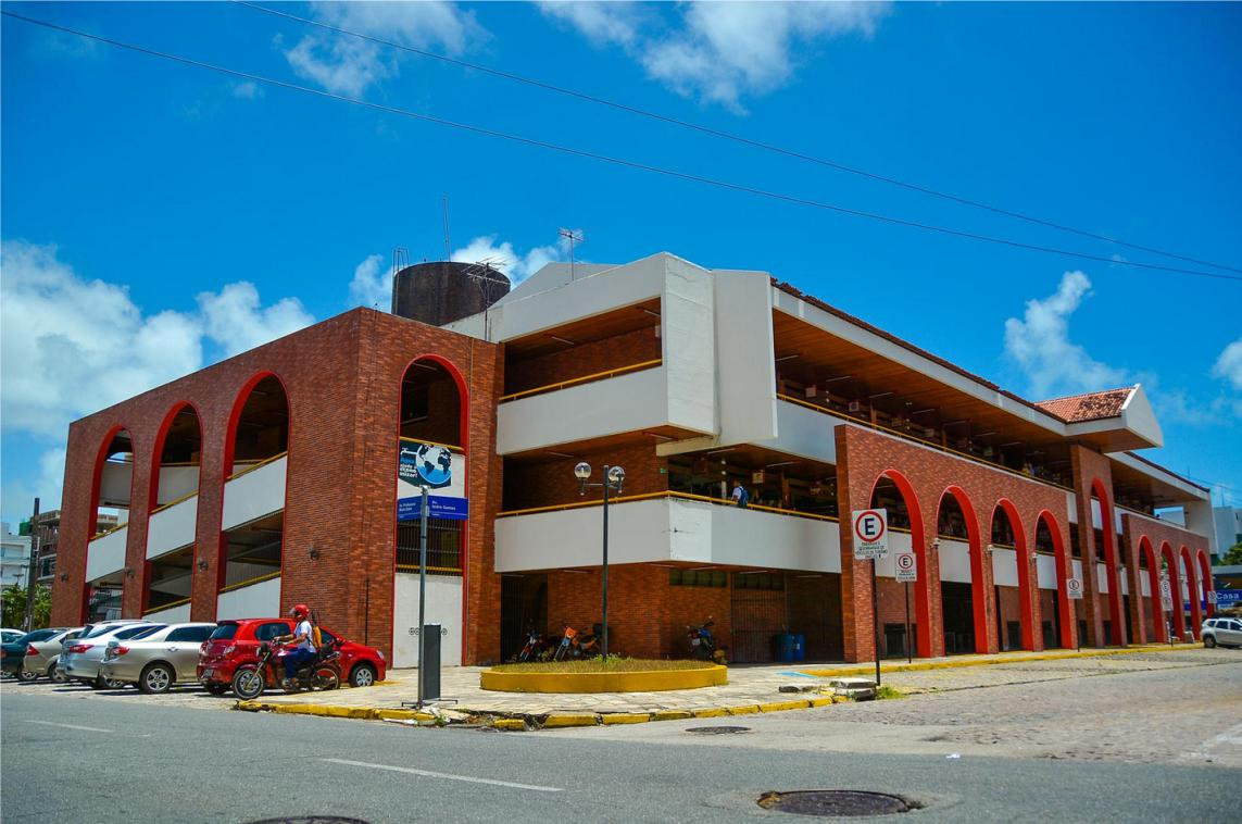 Fachada do Mercado de Artesanato Paraibano.